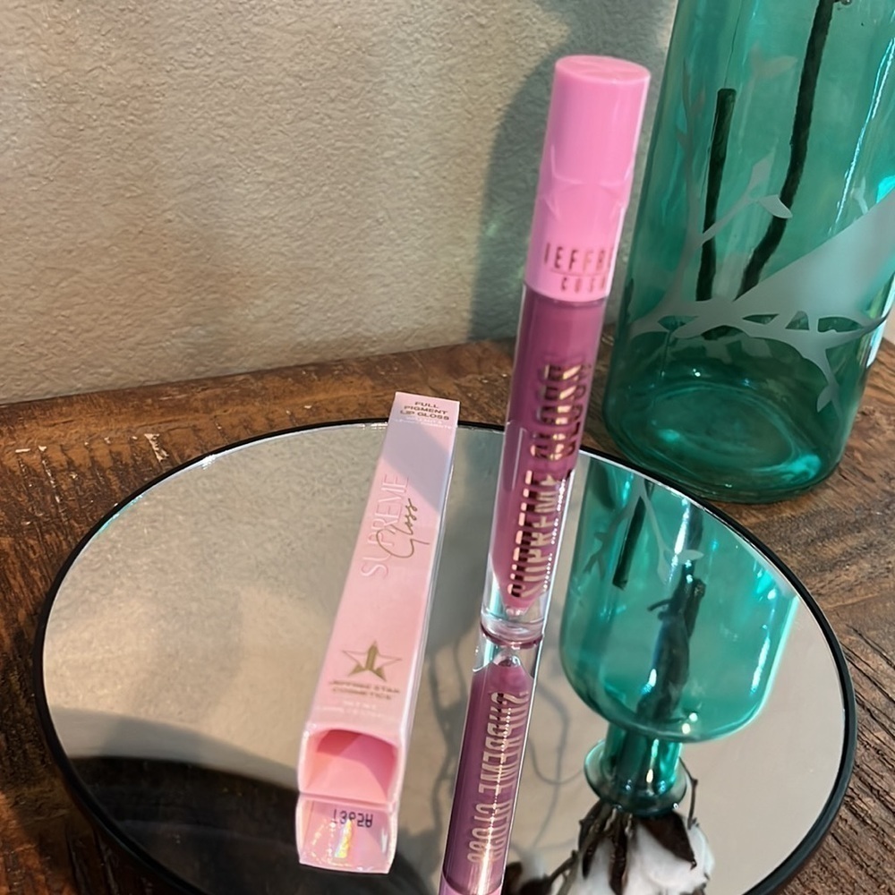 Jeffree Star Supreme Lip Gloss in Improper, NEW! - Picture 12 of 12